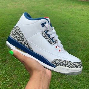 Air Jordan 3 “True Blue”